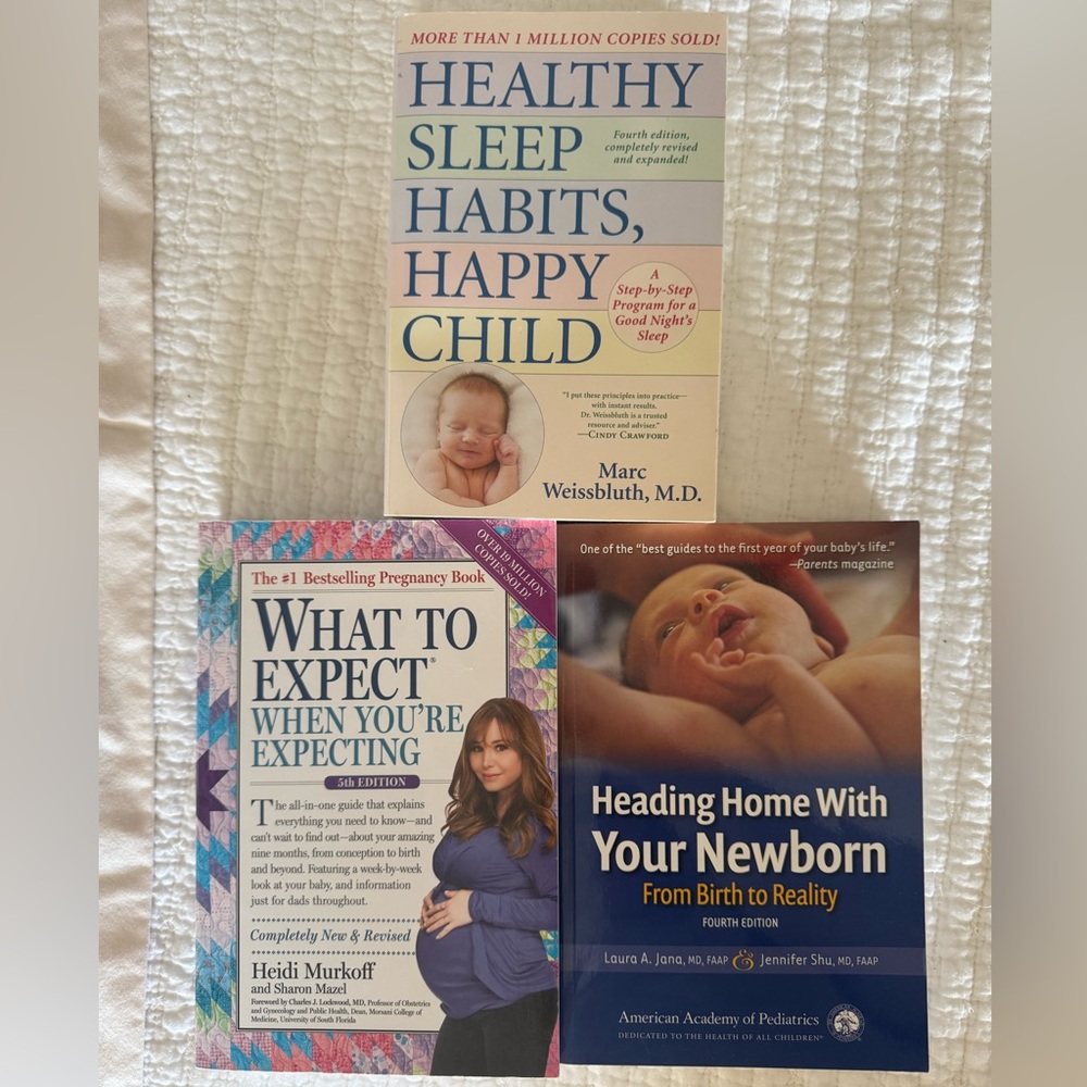 Parenting Books Bundle, What to Expect When You’re Expecting, etc. like new!